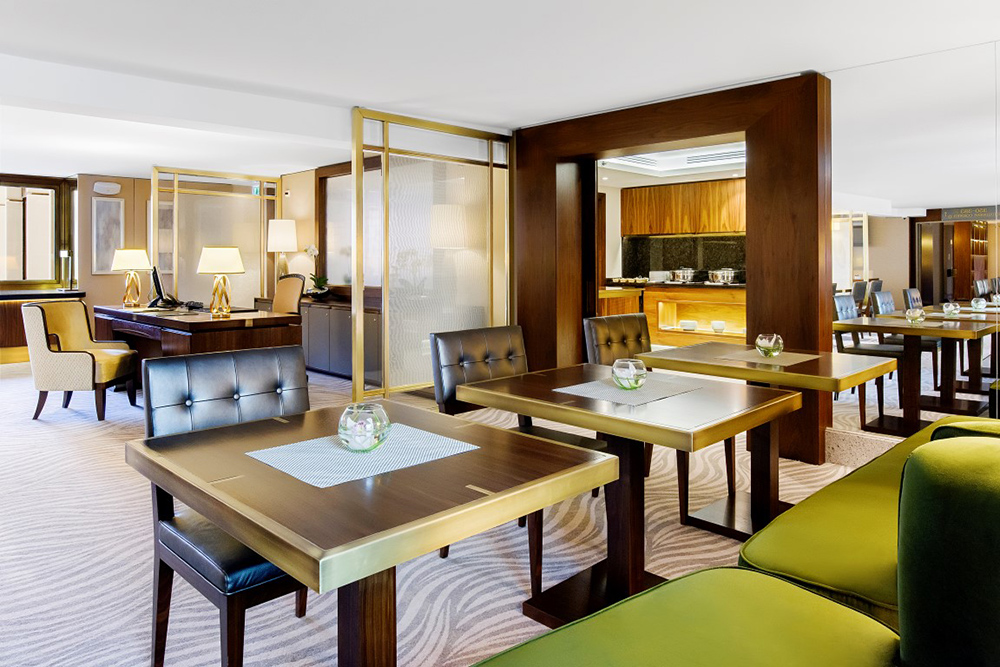 Hilton Budapest Executive Lounge, luxury hotel, luxusszálloda
