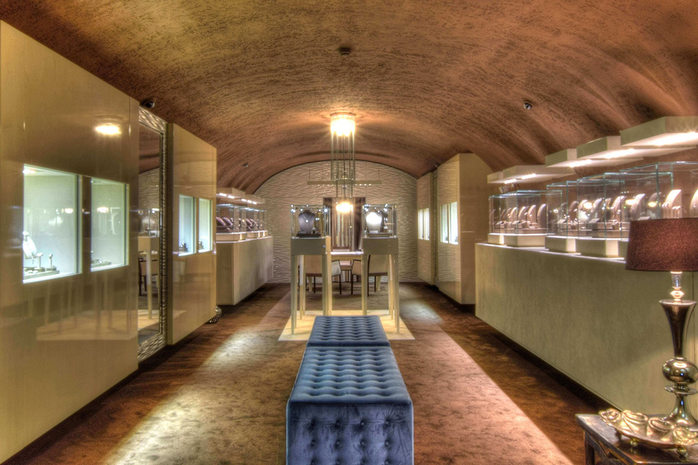 Moni's Jewelry Premium Brand Store_jewelry store_diamond_Budapest_gyémánt_ ékszerüzlet