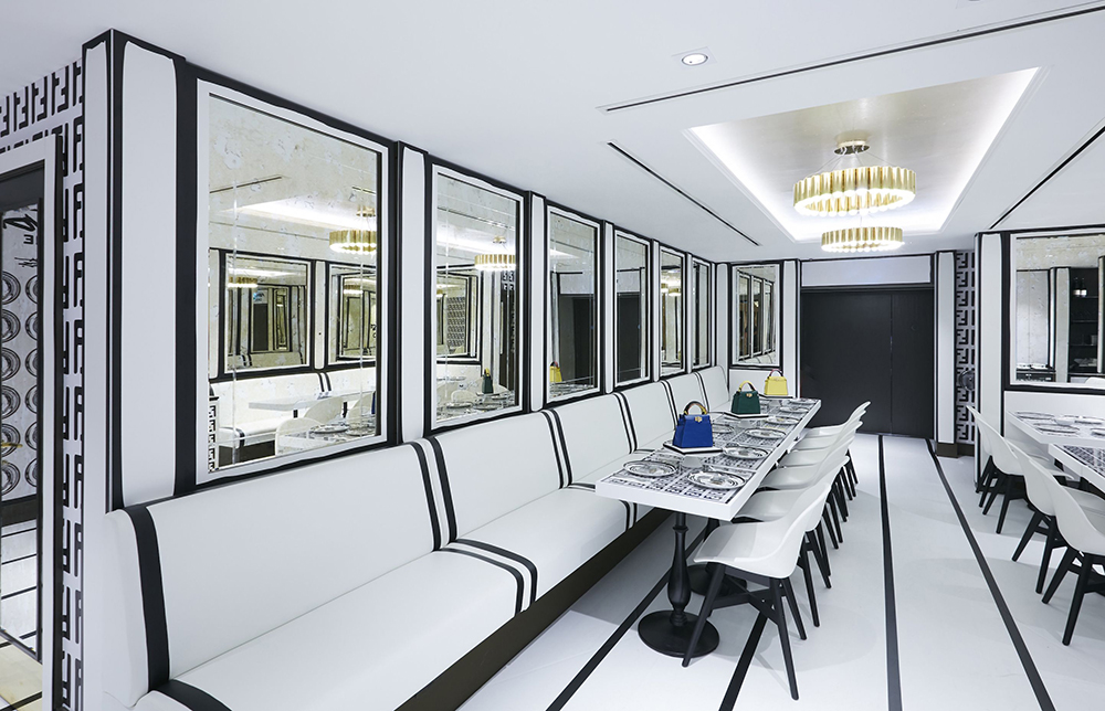 Fendi Caffe_Harrods_kávézó_pop-up_London_department store_áruház
