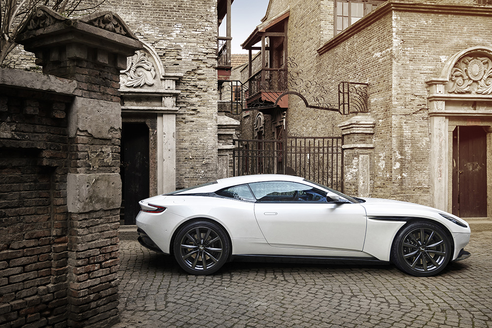 Aston Martin Budapest_Gablini