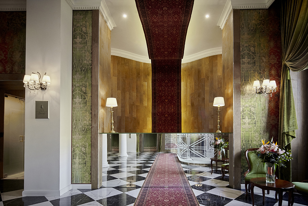 Mystery_Hotel_Budapest_reception