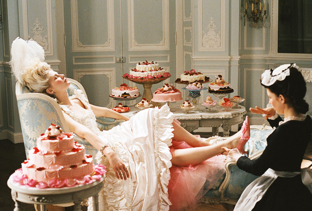 Marie Antoinette_Sofia Coppola_movie_film_Kirsten Dunst_Versailles_palace_etiqquette_palota_etikett-dauphine