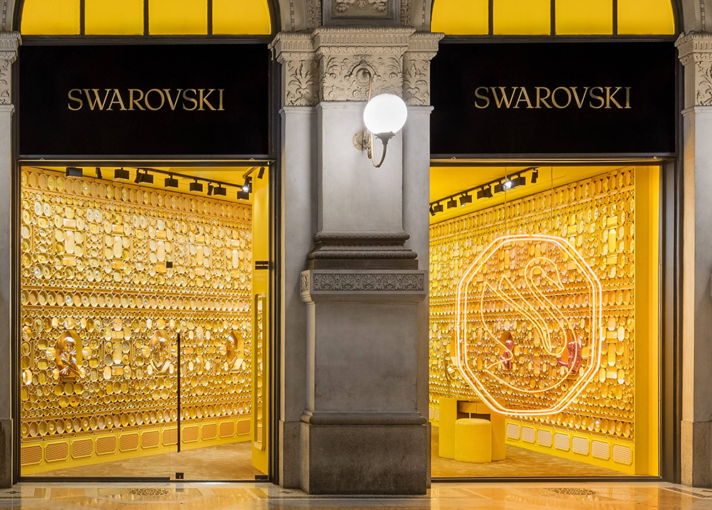 Swarovski_Milan_Galleria Vittorio Emanuele II. flagship concept store_üzlet_new brand design logo