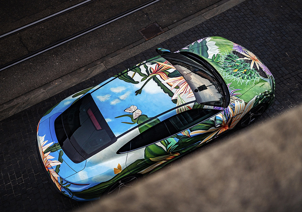 Porsche Taycan 4S Artcar by Richard Phillips festő artist