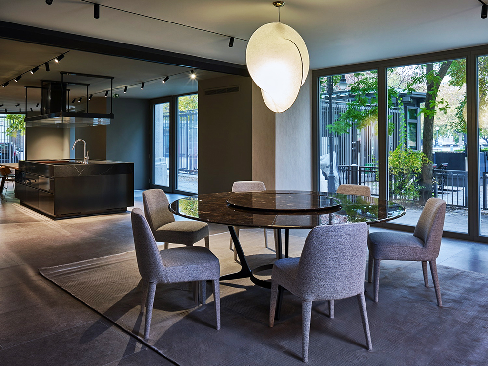 code-showroom-budapest-2