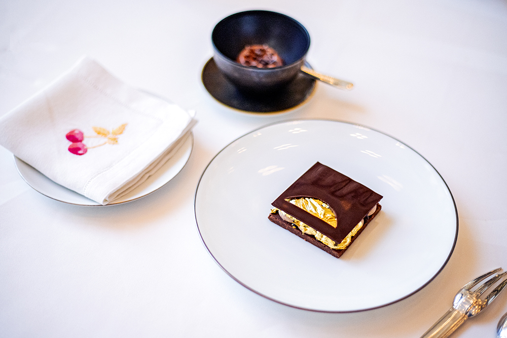idam-doha-qazar-katar-restaurant-fine-dining-etterem-alain-ducasse-philippe-starck-6