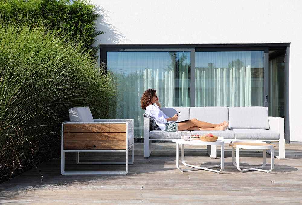 tectona-grandis-tg-kulteri-butor-outdoor-furniture-budapest-manhatten-ulogarnitura