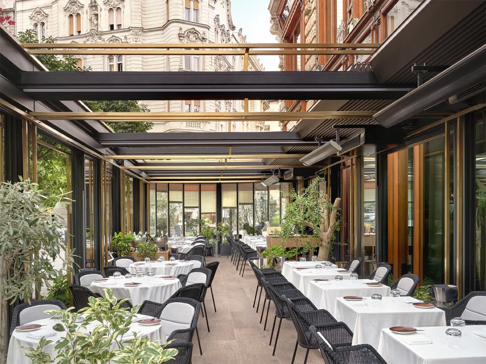 spago-budapest-matild-palace-luxury-collection-hotel-szalloda-wolfgang-puck-2