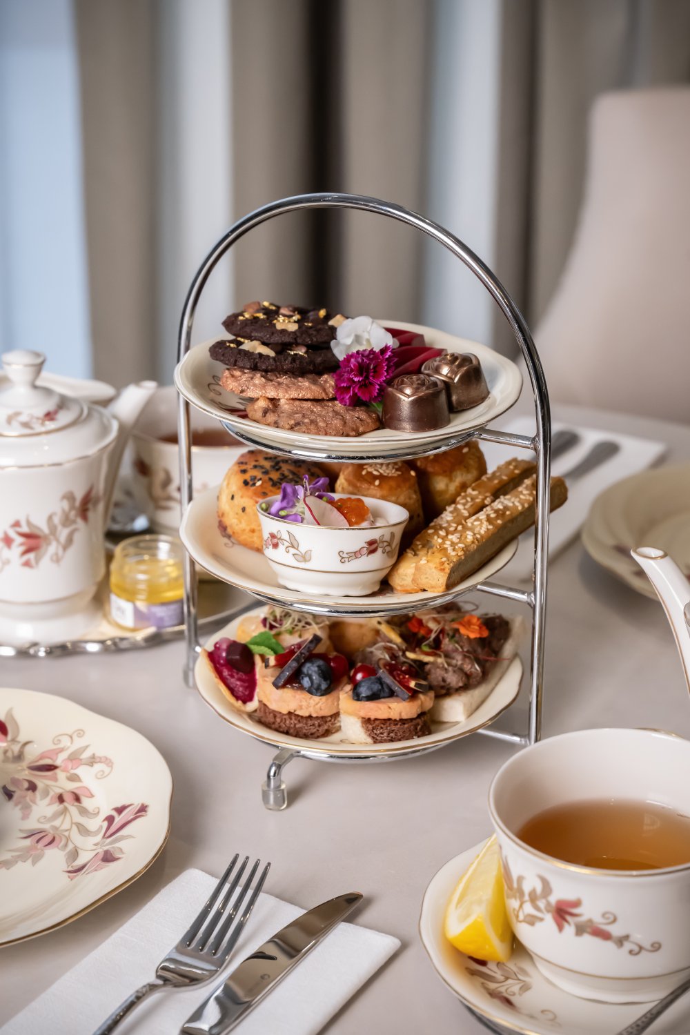 radisson-blu-budapest-beke-hotel-szalloda-zsolnay-kavehaz-3