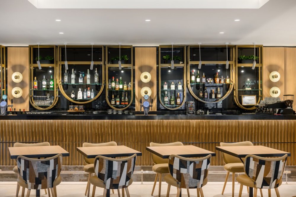 danubius-hotels-today-bistro-bar-budapest-balatonfured-2