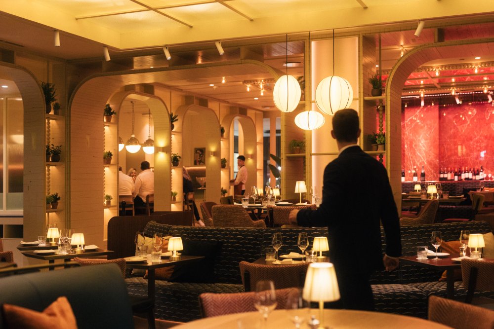 es-bisztro-kempinski-budapest-corvinus-hotel-szalloda-etterem-1